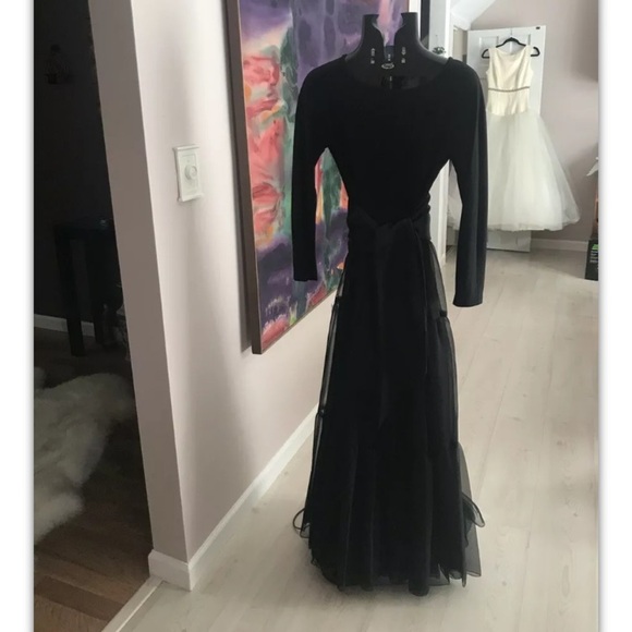 James Daugherty NY rare Vintage 1970s Black Gown XS perfect vampire vibe